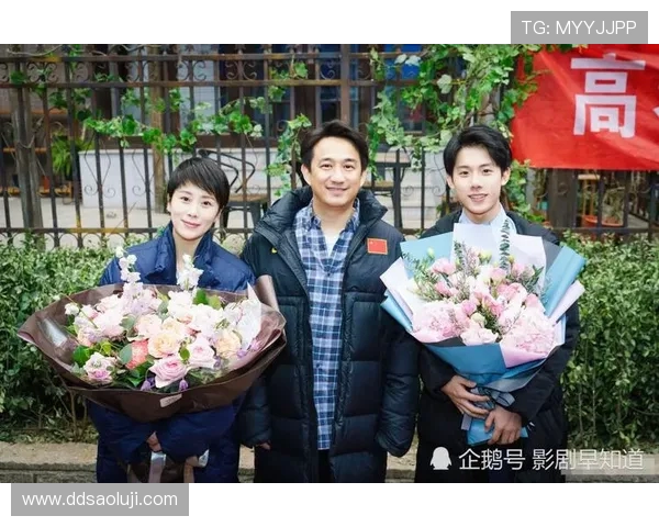 蒋圣龙探亲归沪喜得贵子 昨夜火速奔赴青岛客场展现职业担当