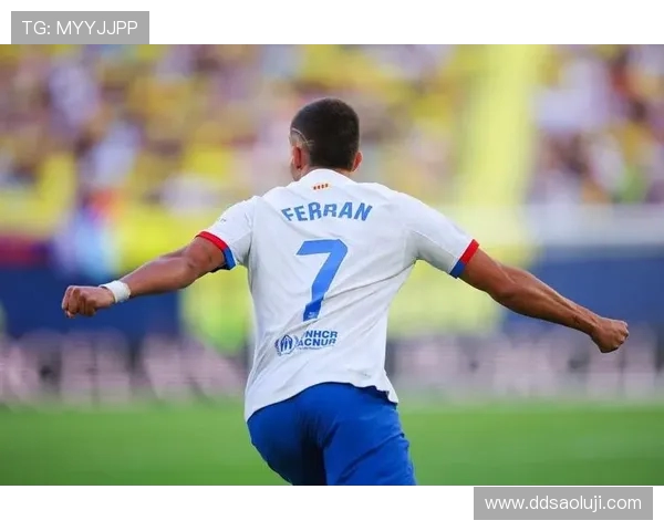 西班牙足协宣布费兰托雷斯肌肉超负荷将缺席对阵保加利亚比赛